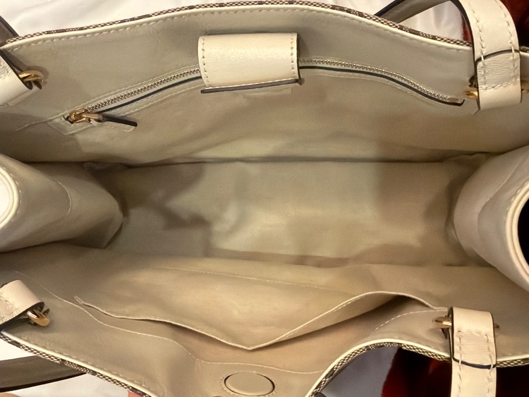 グッチ  （ブランドバッグ）の商品画像 - 査定依頼日：2026年3月15日 - 最高査定価格：120,000円