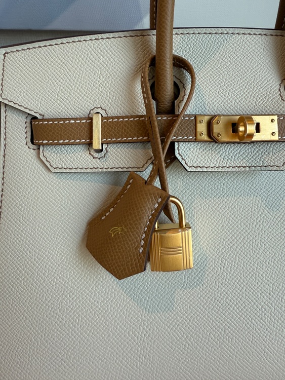 バーキン25（ブランドバッグ）の商品画像 - 査定依頼日：2025年11月28日 - 最高査定価格：3,000,000円