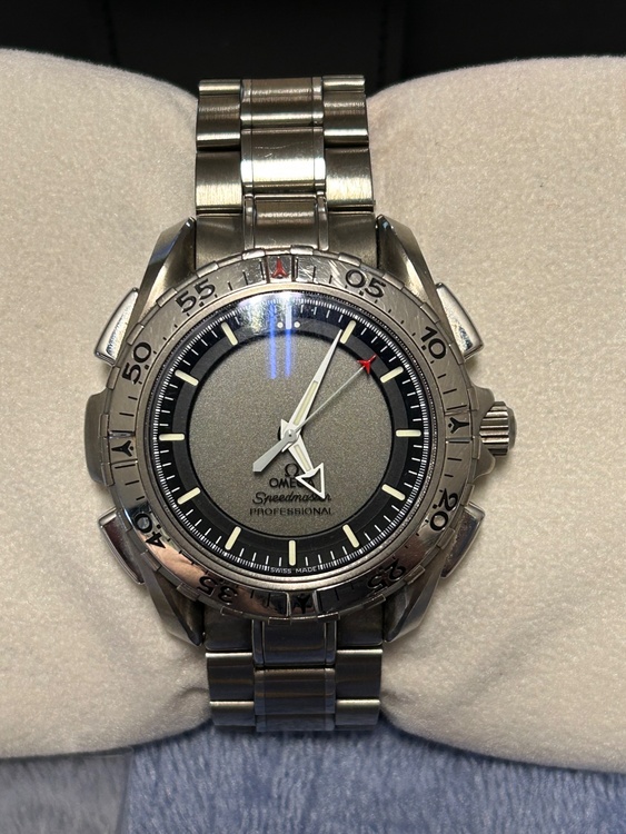 オメガ スピードマスター X3（高級時計）の商品画像 - 査定依頼日：2026年4月11日 - 最高査定価格：260,000円
