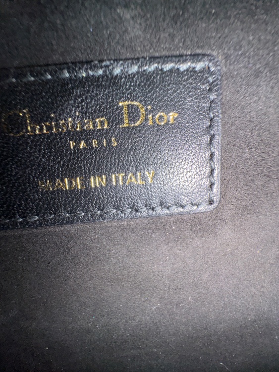 ディオール  （ブランドバッグ）の商品画像 - 査定依頼日：2026年4月26日 - 最高査定価格：450,000円