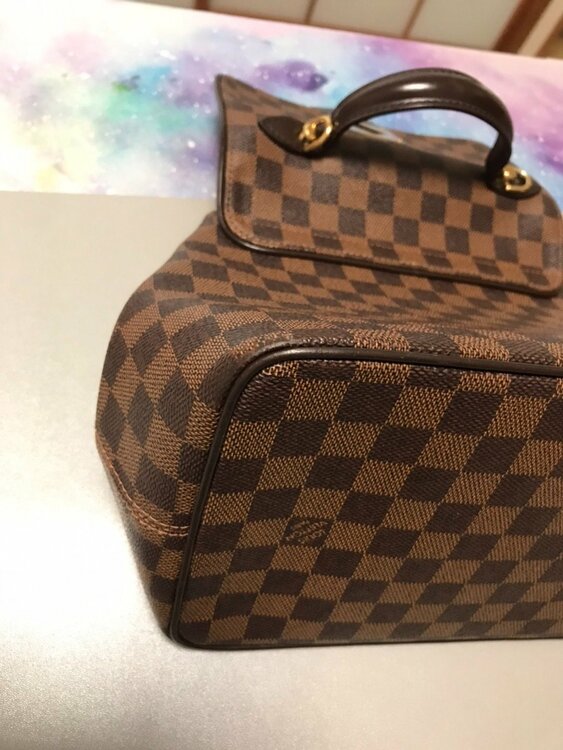 ルイヴィトン　ダミエショルダーバッグ　（ブランド財布・小物）の商品画像 - 査定依頼日：2026年4月26日 - 最高査定価格：100,000円