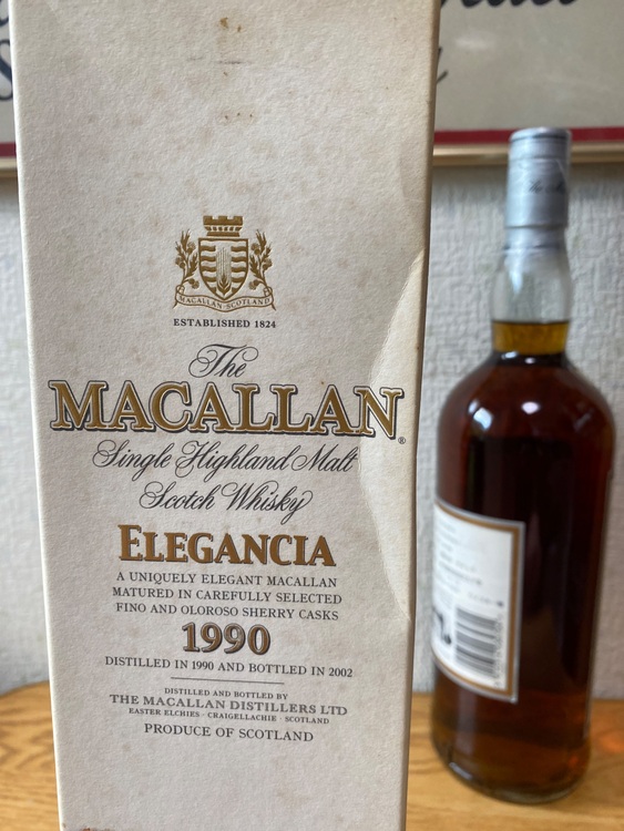 マッカラン　エレガンシア　1990（お酒）の商品画像 - 査定依頼日：2025年8月2日 - 最高査定価格：101,000円
