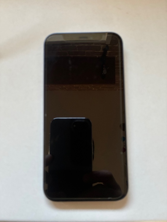 iPhone 12 128GB docomo（スマホ）の商品画像 - 査定依頼日：2026年4月8日 - 最高査定価格：27,000円