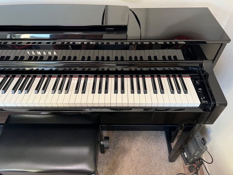 CLP-645PE（ピアノ・楽器・PA機材）の商品画像 - 査定依頼日：2026年1月31日 - 最高査定価格：3,000円