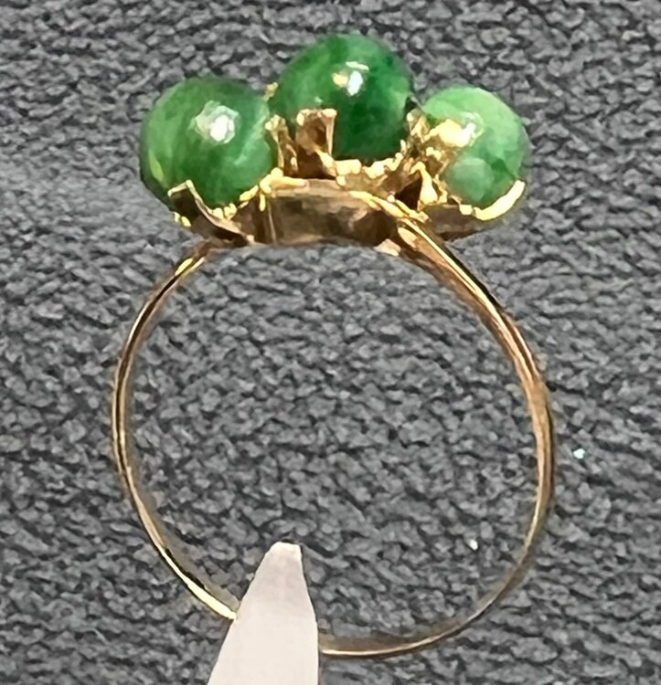 石が付いた指輪（宝石）の商品画像 - 査定依頼日：2025年2月23日 - 最高査定価格：10,000円