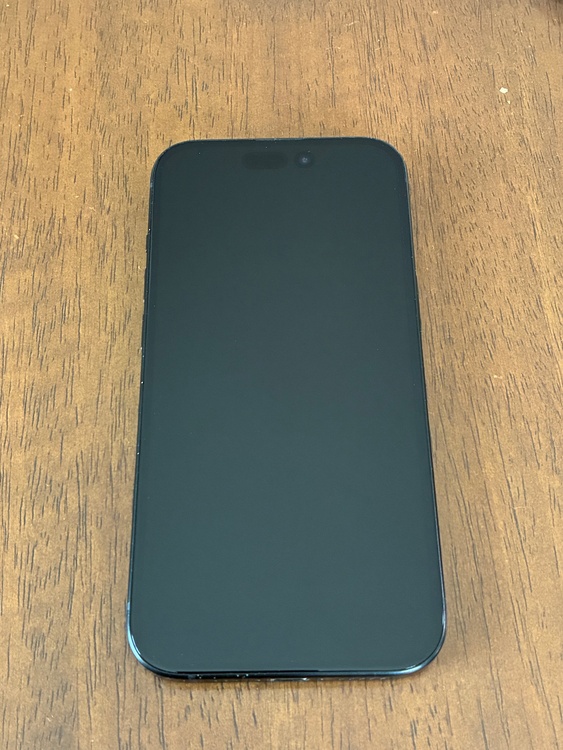 iPhone iPhone 15 128GB au（スマホ）の商品画像 - 査定依頼日：2026年7月26日 - 最高査定価格：59,000円