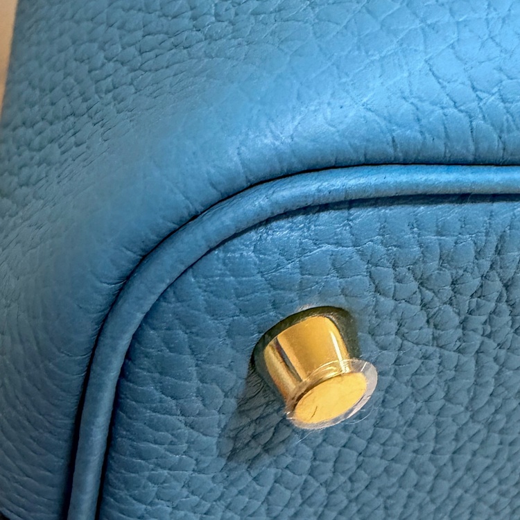 HERMES ピコタンロックPM ニューブルージーン ゴールド金具 G刻印 新品（ブランドバッグ）の商品画像 - 査定依頼日：2026年6月19日 - 最高査定価格：550,000円