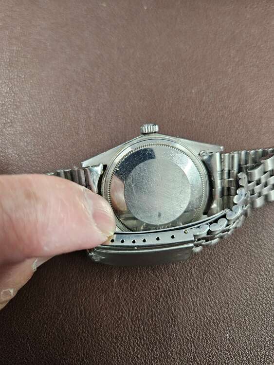 ロレックス デイトジャスト 2269393（高級時計）の商品画像 - 査定依頼日：2025年3月18日 - 最高査定価格：700,000円