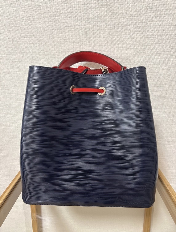 ルイヴィトン　ネオノエ（ブランドバッグ）の商品画像 - 査定依頼日：2026年6月5日 - 最高査定価格：110,000円