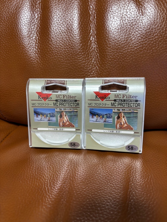 EOS kiss  X4 ダブルズームキット（カメラ）の商品画像 - 査定依頼日：2026年3月23日 - 最高査定価格：15,000円