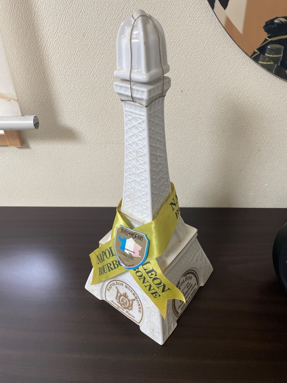 ウイスキー オールドパー （お酒）の商品画像 - 査定依頼日：2025年6月3日 - 最高査定価格：6,000円