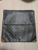 クッションカバー（ブランド財布・小物）の商品画像 - 査定依頼日：2026年5月3日 - 最高査定価格：10,000円