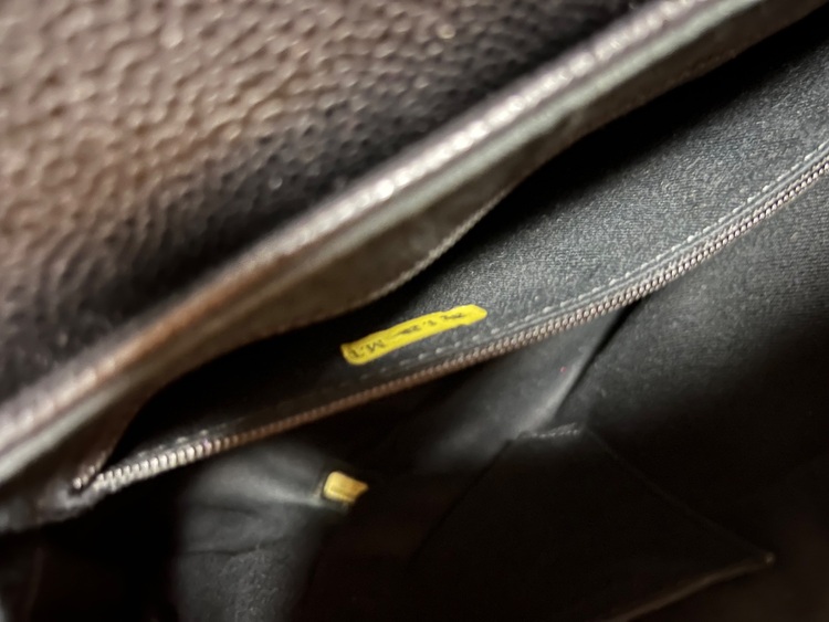 シャネル ハーフムーン チェーンショルダーバッグ（ブランドバッグ）の商品画像 - 査定依頼日：2025年9月3日 - 最高査定価格：260,000円