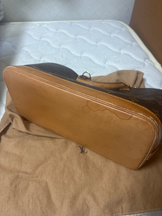 ルイヴィトン アルマ （ブランドバッグ）の商品画像 - 査定依頼日：2025年8月27日 - 最高査定価格：55,000円