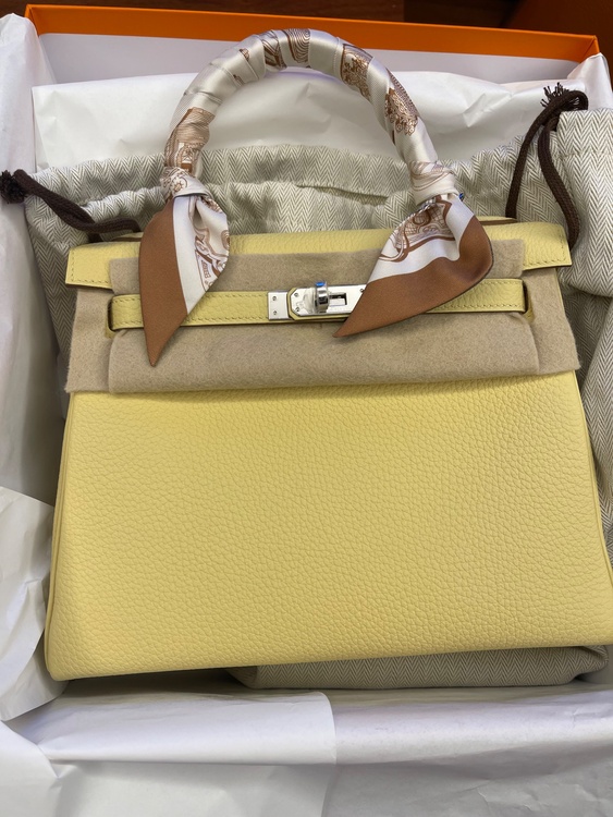 エルメス ケリー （ブランドバッグ）の商品画像 - 査定依頼日：2026年4月10日 - 最高査定価格：3,100,000円