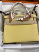 エルメス ケリー （ブランドバッグ）の商品画像 - 査定依頼日：2026年4月10日 - 最高査定価格：3,100,000円