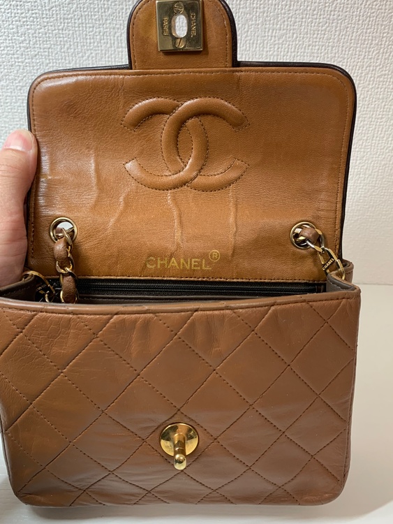 ミニマトラッセ　ブラウン（ブランドバッグ）の商品画像 - 査定依頼日：2026年3月18日 - 最高査定価格：180,000円