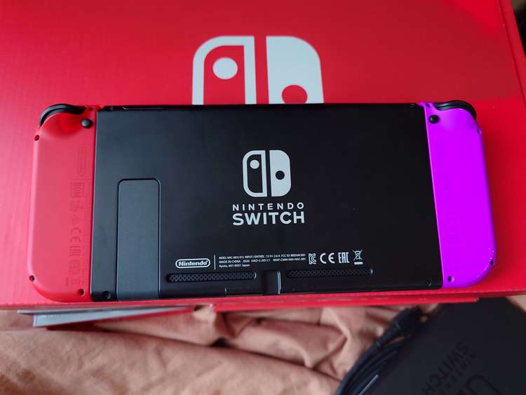 任天堂Switch（ゲーム機本体・ゲームソフト）の商品画像 - 査定依頼日：2023年7月20日 - 最高査定価格：17,000円