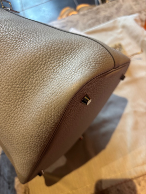 ピコタンmm（ブランドバッグ）の商品画像 - 査定依頼日：2026年1月14日 - 最高査定価格：440,000円