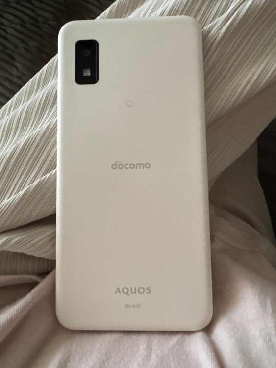 AQUOS（スマホ）の商品画像 - 査定依頼日：2026年5月29日 - 最高査定価格：100,000円