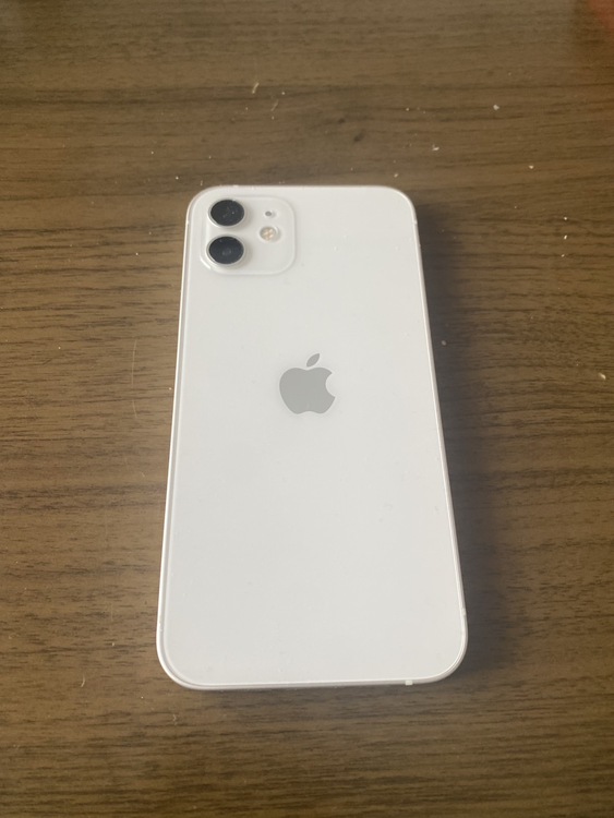 iPhone 12 128GB SIMフリー（スマホ）の商品画像 - 査定依頼日：2026年2月7日 - 最高査定価格：27,000円