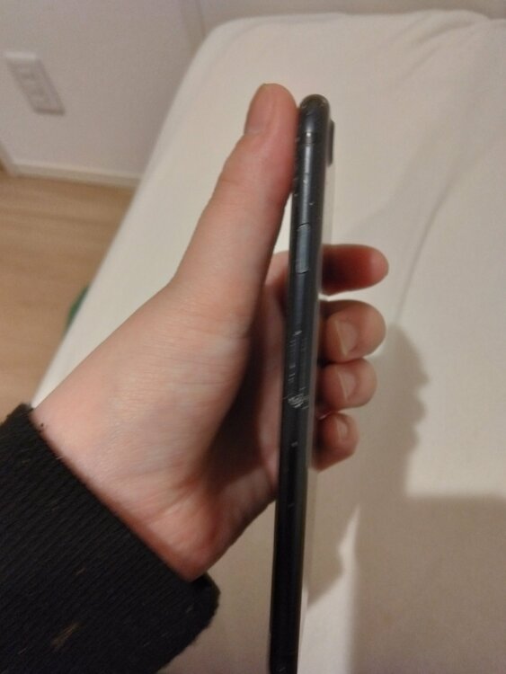 iPhone7 32GB SIMフリー（スマホ）の商品画像 - 査定依頼日：2026年2月28日 - 最高査定価格：1,500円