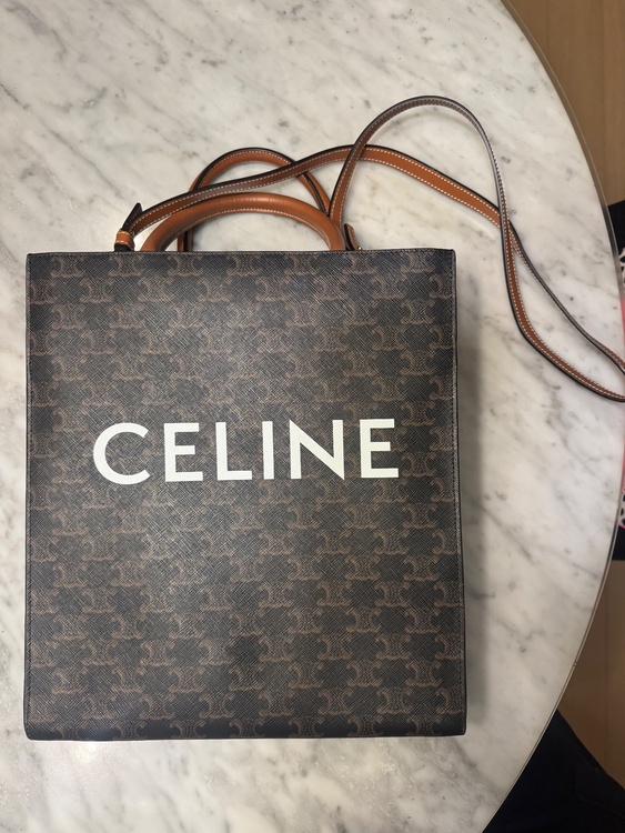 セリーヌ  （ブランドバッグ）の商品画像 - 査定依頼日：2025年12月5日 - 最高査定価格：100,000円