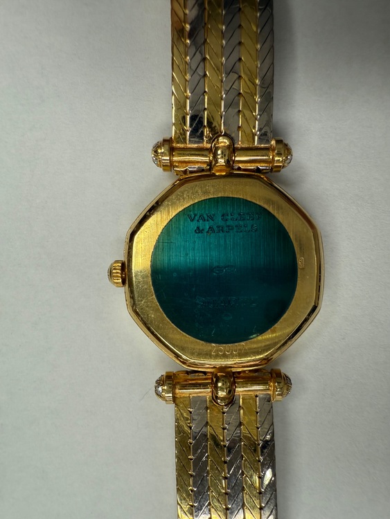 その他 ヴァン クリーフ＆アーペル （高級時計）の商品画像 - 査定依頼日：2025年10月2日 - 最高査定価格：1,700,000円