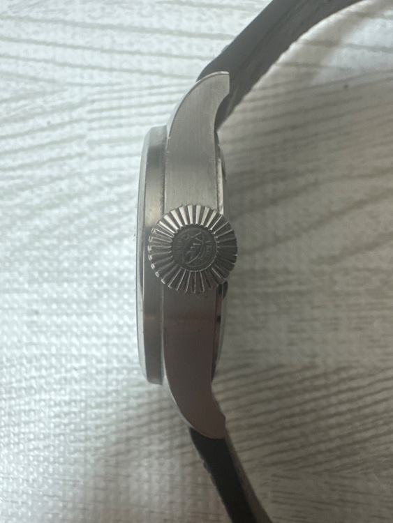 IWC パイロットウォッチ IW32930（高級時計）の商品画像 - 査定依頼日：2025年9月2日 - 最高査定価格：760,000円