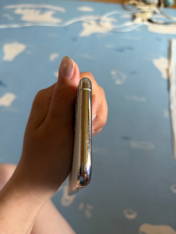 iPhone iPhone11 Pro 64GB SIMフリー（スマホ）の商品画像 - 査定依頼日：2026年7月2日 - 最高査定価格：20,500円