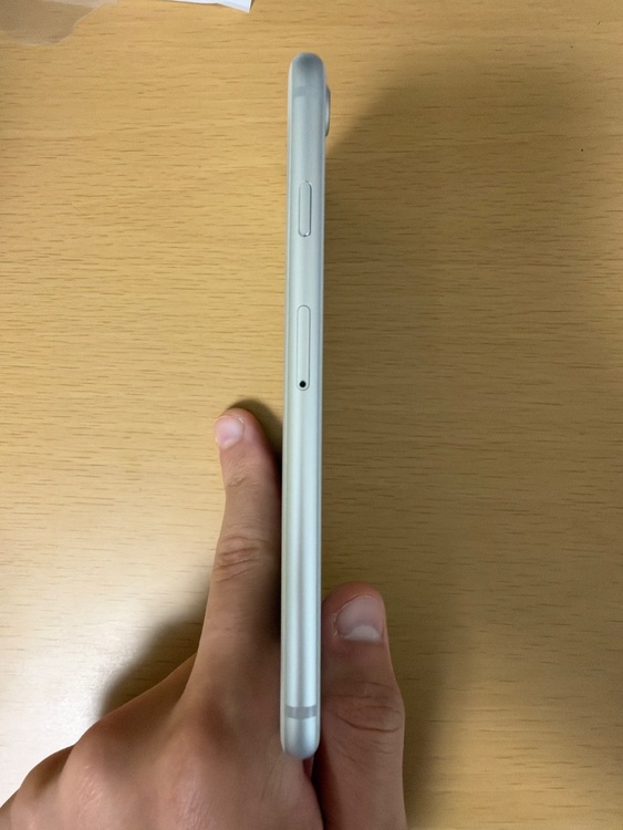 iPhone8（スマホ）の商品画像 - 査定依頼日：2026年9月22日 - 最高査定価格：4,500円