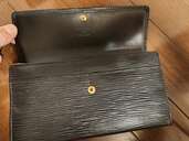 エピ　黒（ブランド財布・小物）の商品画像 - 査定依頼日：2025年5月28日 - 最高査定価格：6,000円