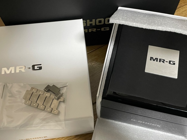 G-SHOCK MR-G （高級時計）の商品画像 - 査定依頼日：2025年7月17日 - 最高査定価格：250,000円