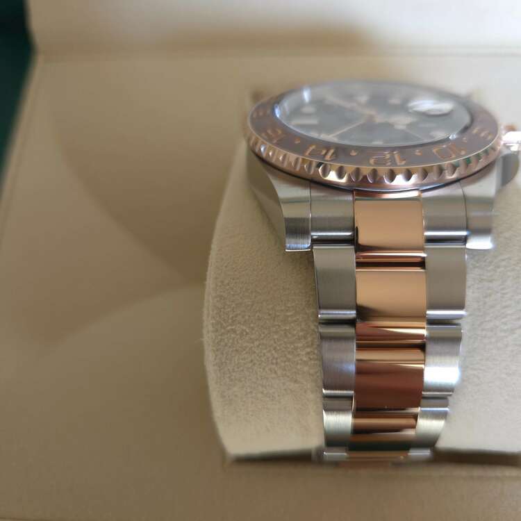 GMTマスターII（高級時計）の商品画像 - 査定依頼日：2025年4月24日 - 最高査定価格：2,800,000円