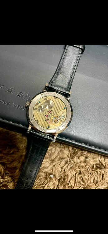 ランゲ＆ゾーネ サクソニア 201.02（高級時計）の商品画像 - 査定依頼日：2025年1月13日 - 最高査定価格：1,800,000円