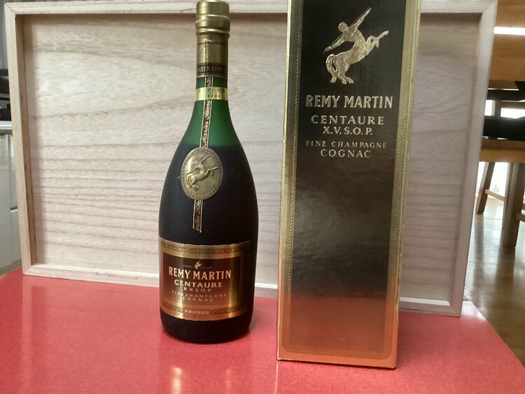 レミーマルタン　ＸＶＳＯＰ（お酒）の商品画像 - 査定依頼日：2026年4月15日 - 最高査定価格：4,000円