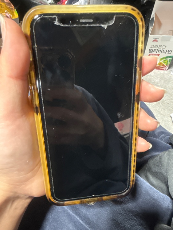 MWC92J/A（スマホ）の商品画像 - 査定依頼日：2026年3月17日 - 最高査定価格：40,000円