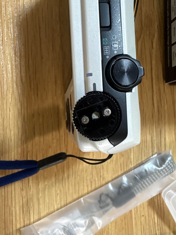 EZ-ZR300（カメラ）の商品画像 - 査定依頼日：2026年5月8日 - 最高査定価格：6,000円