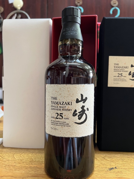 山崎25年（お酒）の商品画像 - 査定依頼日：2025年7月17日 - 最高査定価格：880,000円
