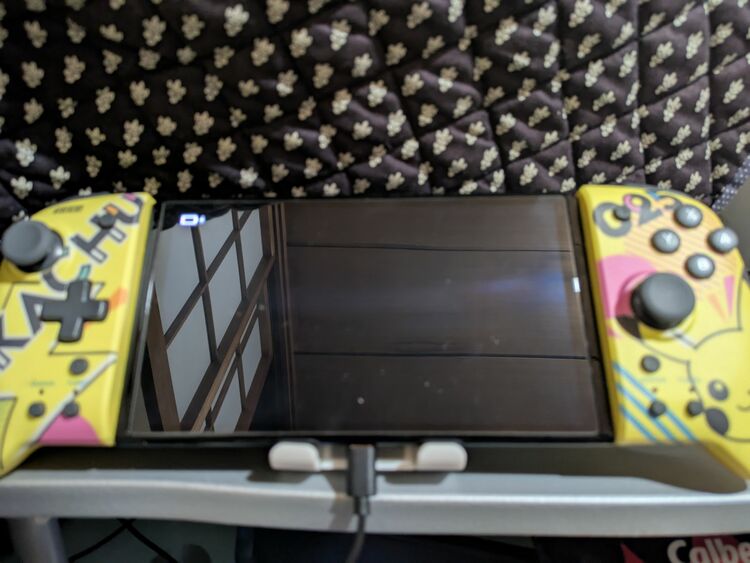 任天堂Switch有機EL（ゲーム機本体・ゲームソフト）の商品画像 - 査定依頼日：2025年7月27日 - 最高査定価格：7,000円