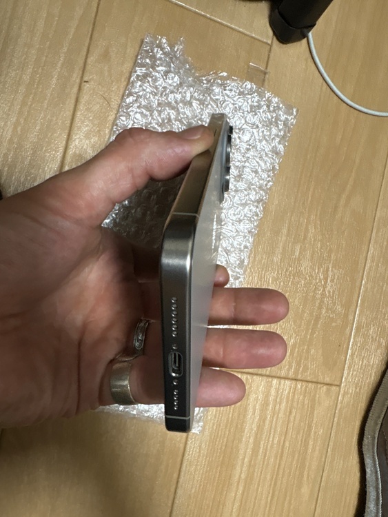 美品（スマホ）の商品画像 - 査定依頼日：2026年6月20日 - 最高査定価格：125,000円