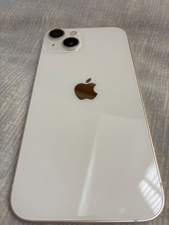 iPhone iPhone 13 128GB docomo（スマホ）の商品画像 - 査定依頼日：2026年8月3日 - 最高査定価格：35,500円