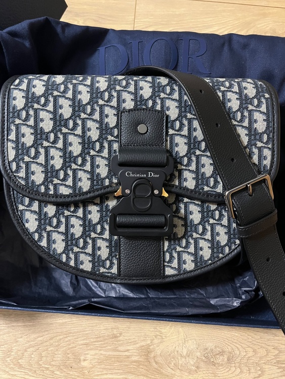 ディオール  （ブランドバッグ）の商品画像 - 査定依頼日：2026年4月28日 - 最高査定価格：240,000円