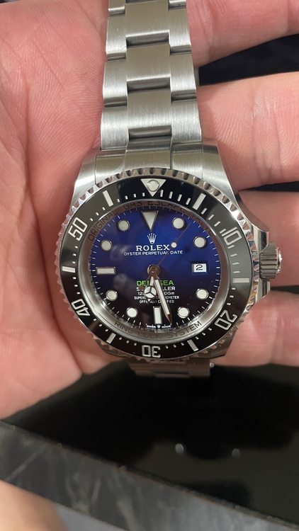 ロレックス　ディープシー 126660（高級時計）の商品画像 - 査定依頼日：2025年10月27日 - 最高査定価格：2,050,000円