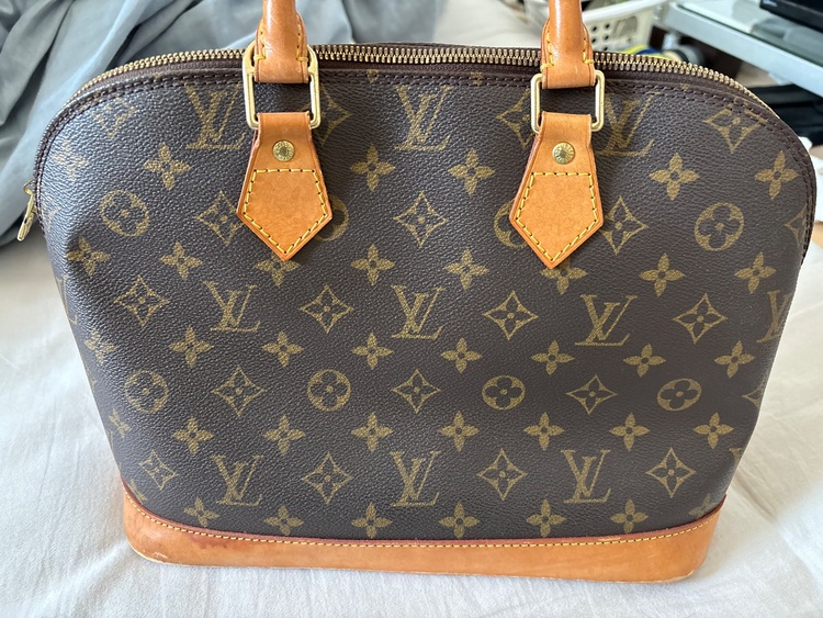 ルイヴィトン モノグラム （ブランドバッグ）の商品画像 - 査定依頼日：2026年1月5日 - 最高査定価格：80,000円