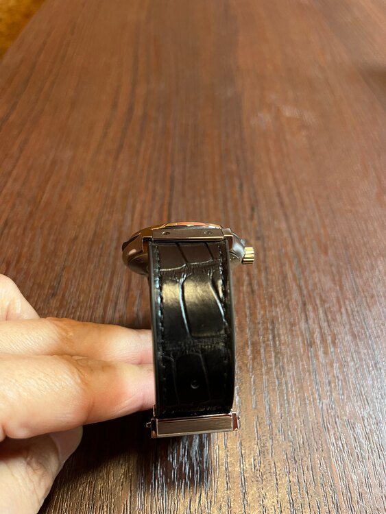 ウブロ クラシックフュージョン （高級時計）の商品画像 - 査定依頼日：2025年4月26日 - 最高査定価格：510,000円