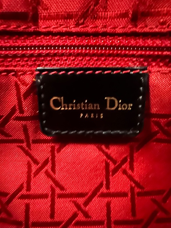 レディディオール（ブランドバッグ）の商品画像 - 査定依頼日：2025年7月14日 - 最高査定価格：150,000円