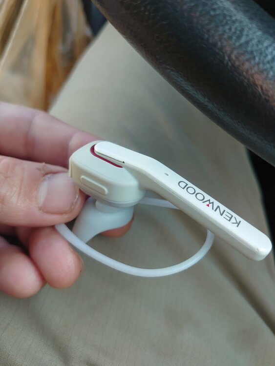 KH-M500（オーディオ・スピーカー）の商品画像 - 査定依頼日：2026年3月19日 - 最高査定価格：100,000円