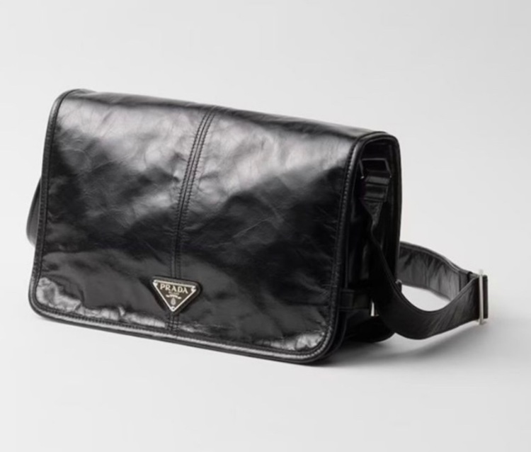 プラダ  （ブランドバッグ）の商品画像 - 査定依頼日：2025年9月12日 - 最高査定価格：140,000円