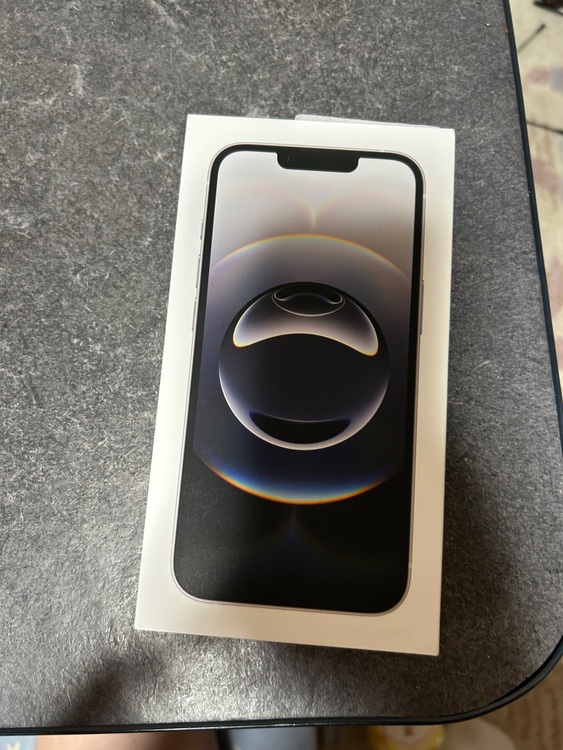 箱（スマホ）の商品画像 - 査定依頼日：2025年6月24日 - 最高査定価格：96,000円